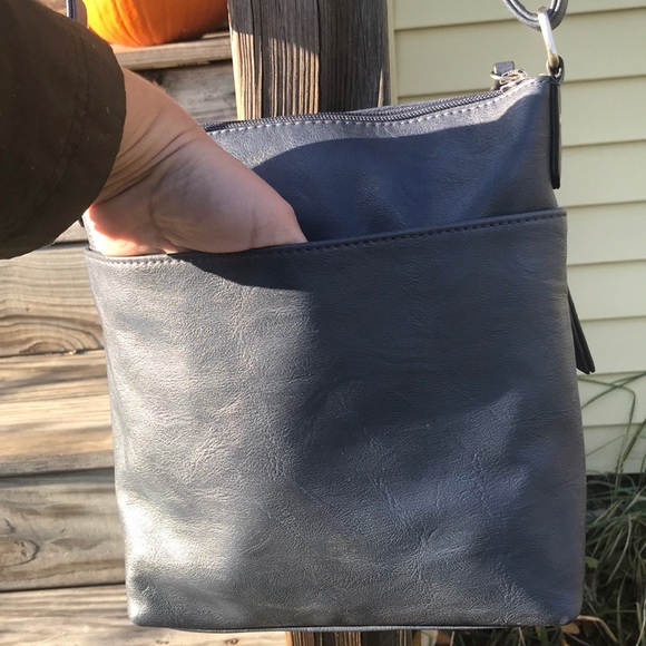 MOTO STYLE CROSSBODY BAG *NEW! *NWT *INC *MACY’S *NAVY & SILVER *BOHO *VERSATILE - Picture 12 of 17